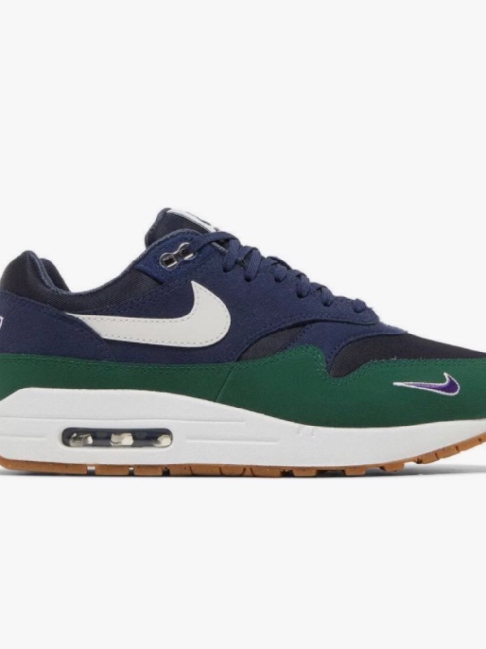 Nike Navy and Green Low-Top Sneakers